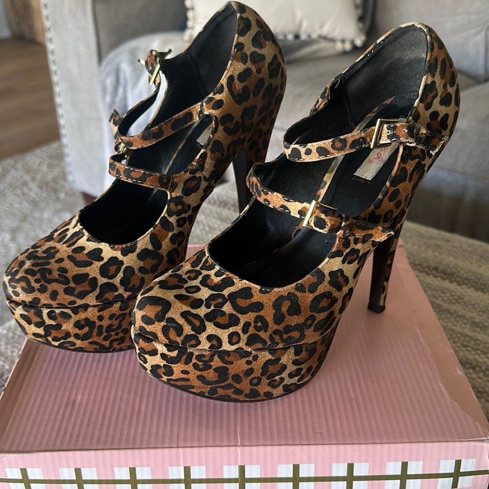 Leopard Heels